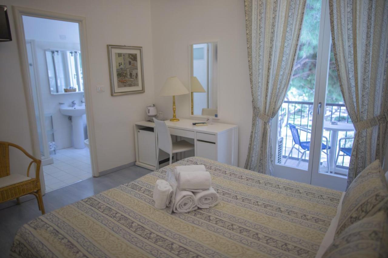 Hotel Ligure Spotorno Ngoại thất bức ảnh