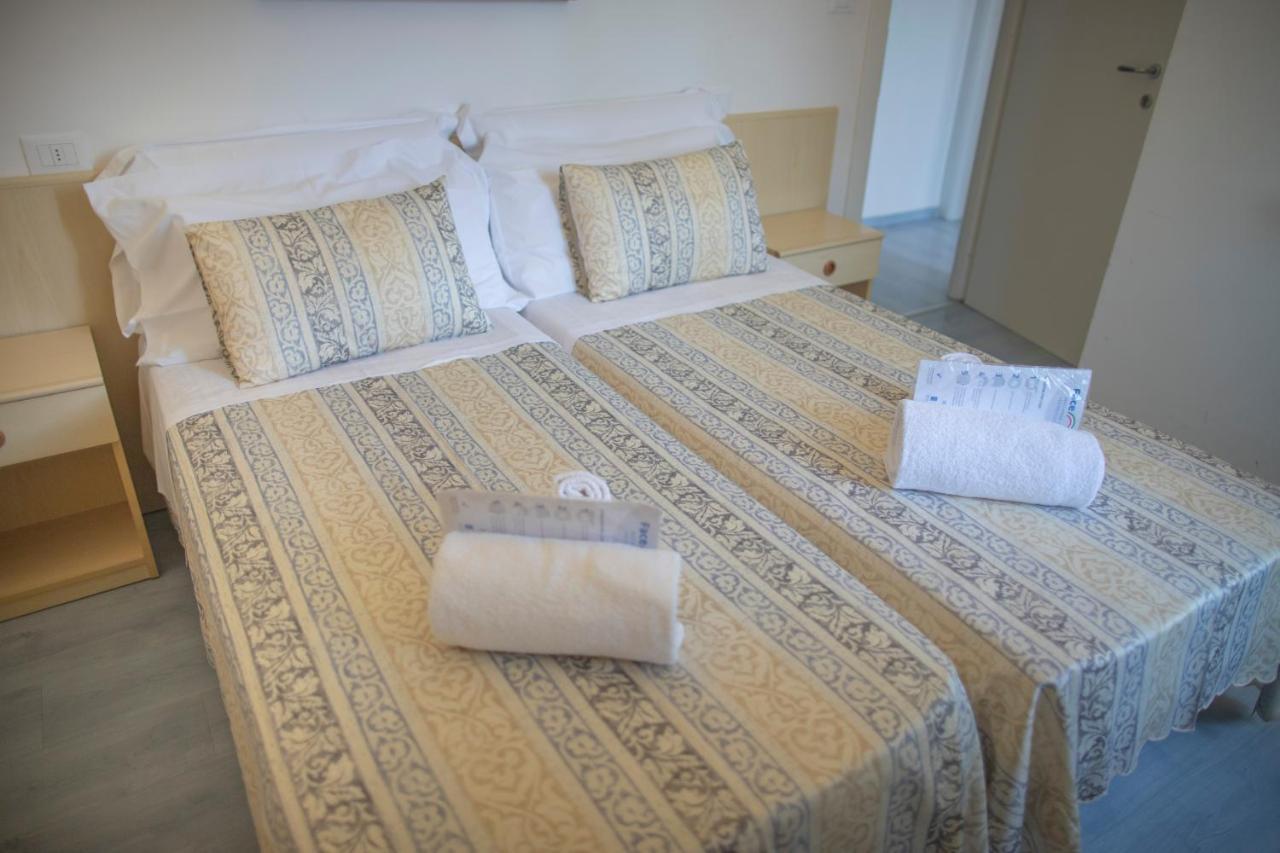 Hotel Ligure Spotorno Ngoại thất bức ảnh