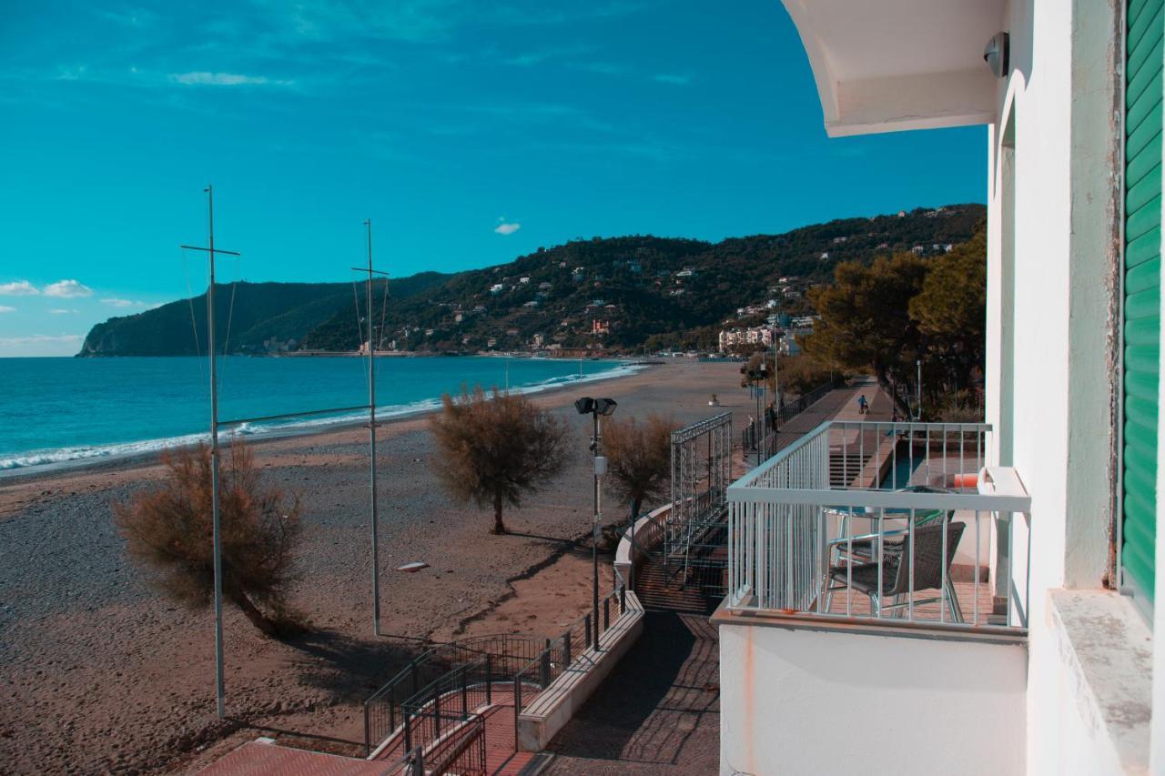 Hotel Ligure Spotorno Ngoại thất bức ảnh