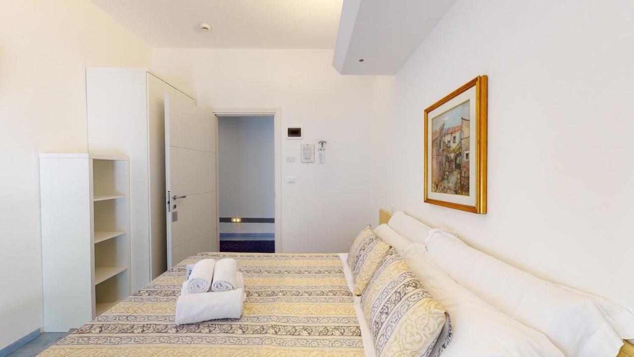 Hotel Ligure Spotorno Ngoại thất bức ảnh