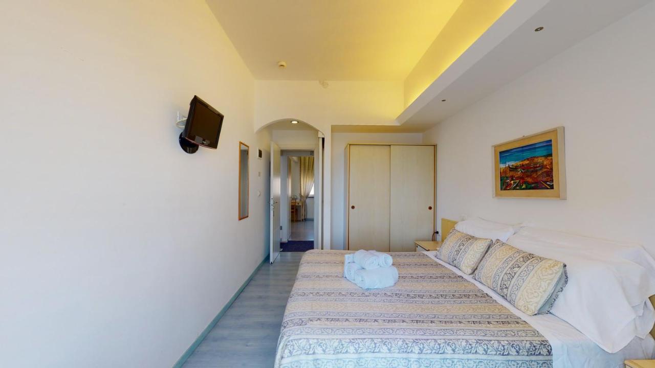Hotel Ligure Spotorno Ngoại thất bức ảnh