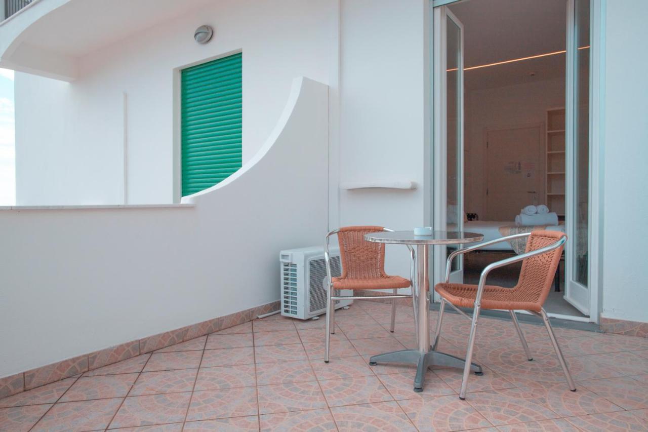 Hotel Ligure Spotorno Ngoại thất bức ảnh