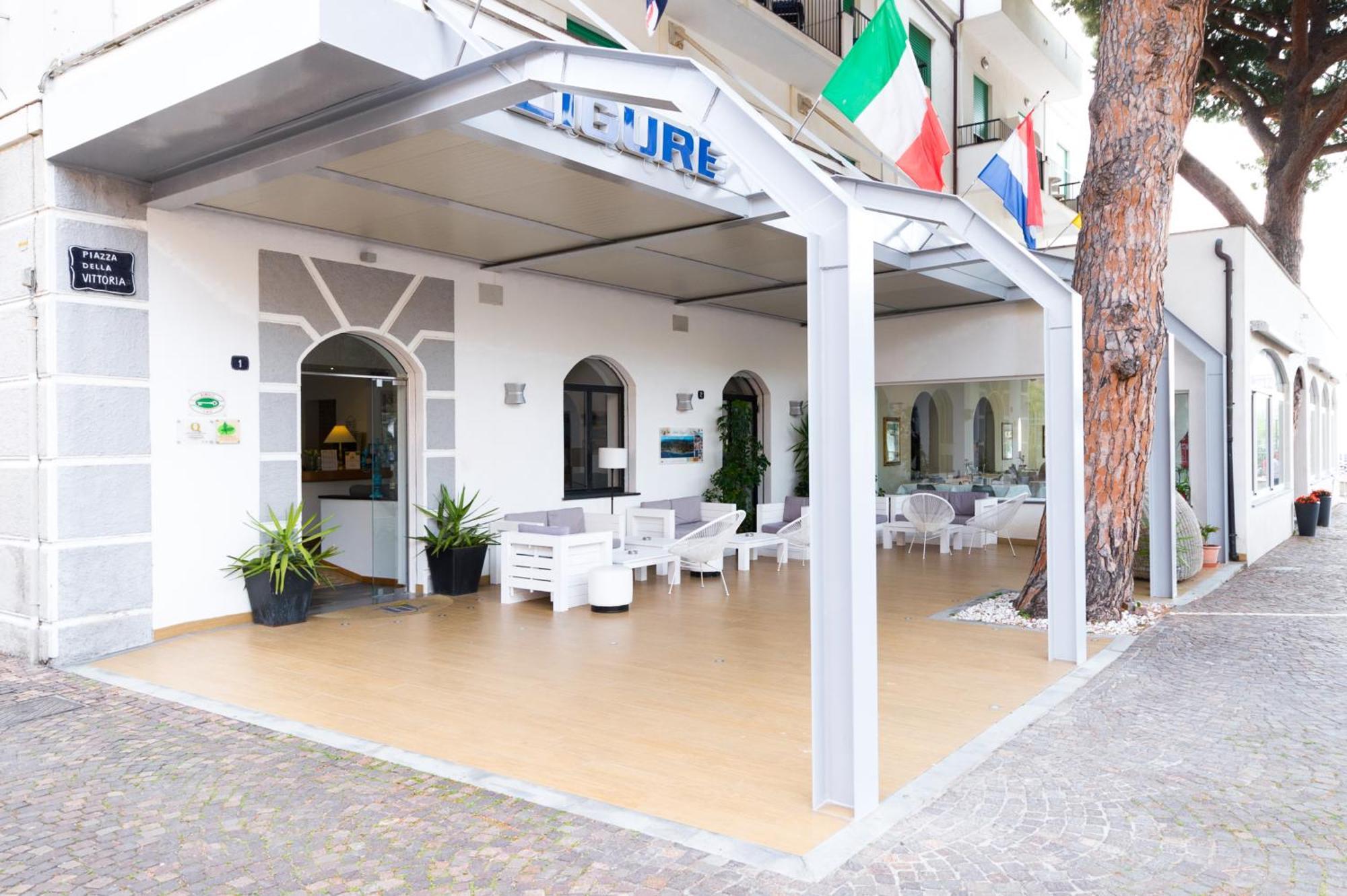Hotel Ligure Spotorno Ngoại thất bức ảnh