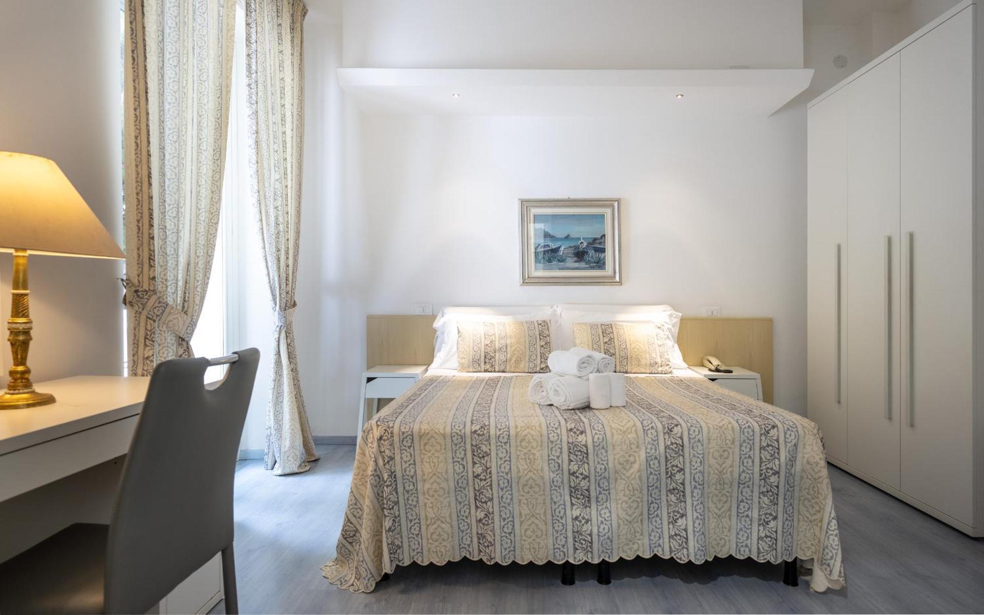 Hotel Ligure Spotorno Ngoại thất bức ảnh